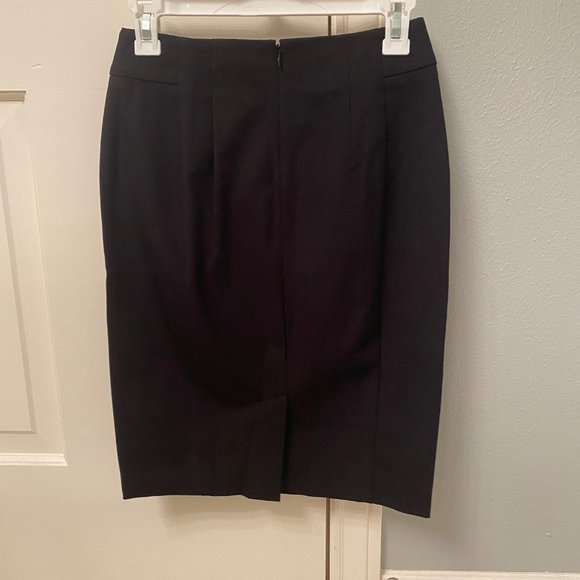 Loft Curvy Black Pencil Skirt - Picture 3 of 4